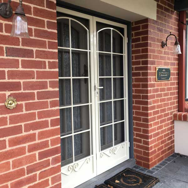 Choose The Best Security Door In Melbourne For Your Residential Property